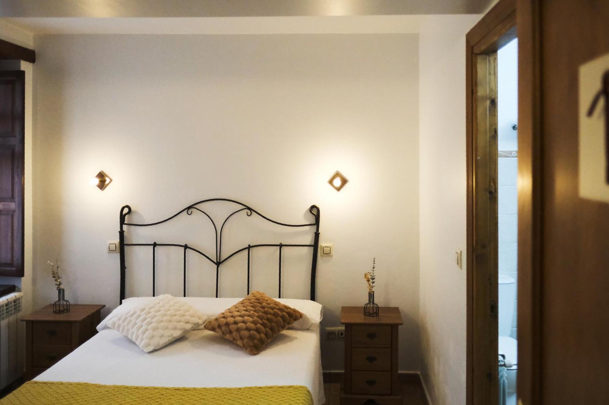 Posada La Estela De Barros Corrales De Buelna Εξωτερικό φωτογραφία