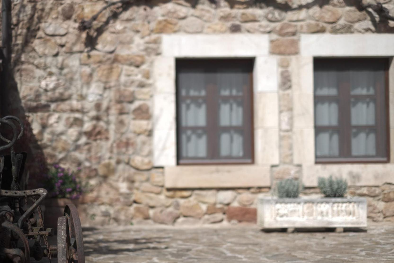 Posada La Estela De Barros Corrales De Buelna Εξωτερικό φωτογραφία