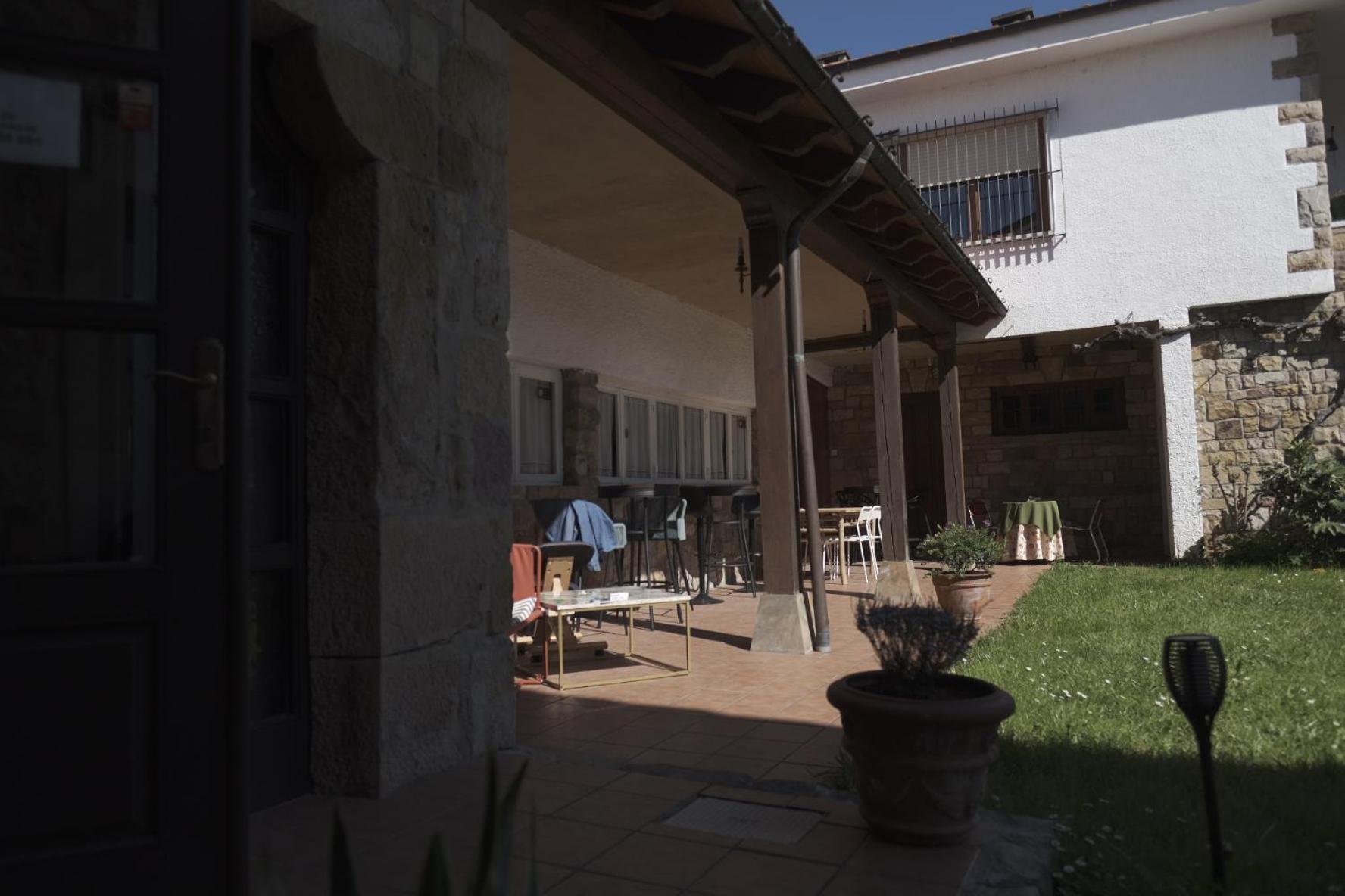 Posada La Estela De Barros Corrales De Buelna Εξωτερικό φωτογραφία